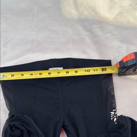 Poof! .  Black Leggings with Floral Side Pattern - Picture 4 of 5